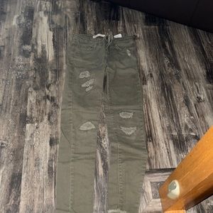 Levi’s skinny jeans green